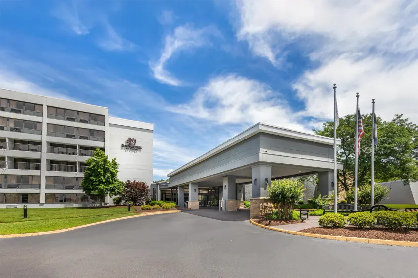 DoubleTree by Hilton Williamsburg - Image 1
