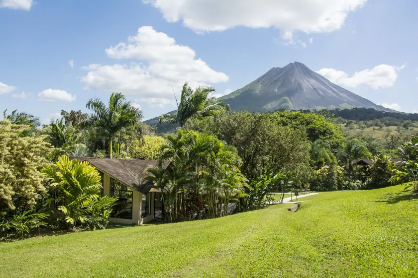 Arenal Paraiso Resort Spa & Thermo Mineral Hot Springs - Image 1