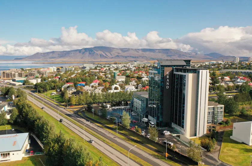 Hotel Reykjavík Grand - Image 1