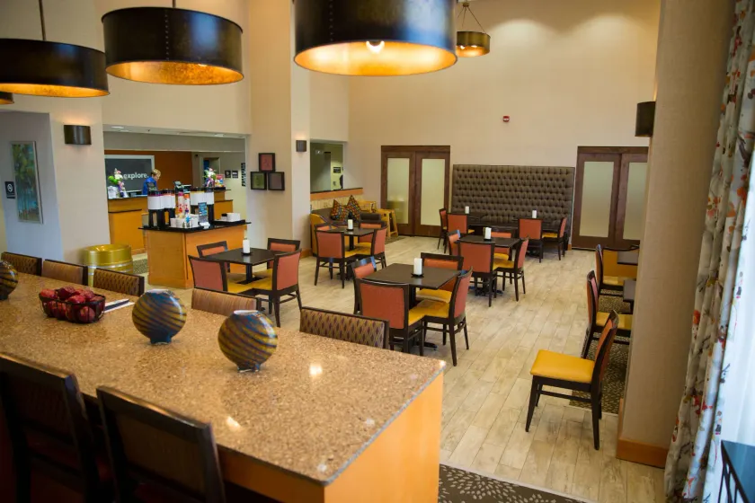 Hampton Inn & Suites Grenada - Image 1
