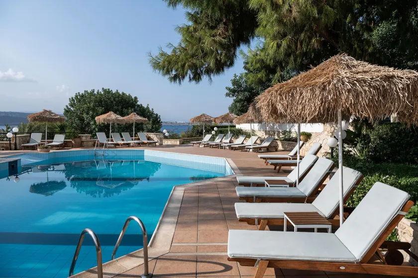 Alianthos Suites - Image 1