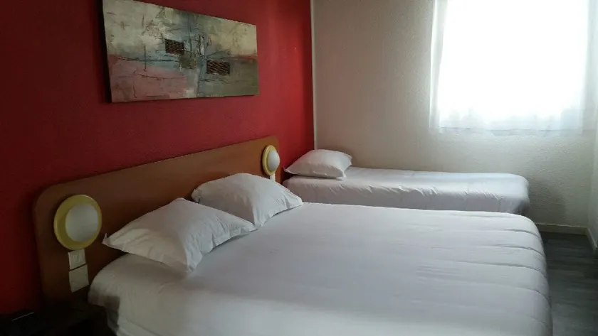 Hotel - Restaurant du Lac - Agen - Image 1