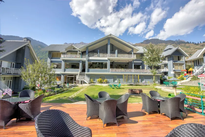 The Highland Park - A Truly River side Resort - Image 1