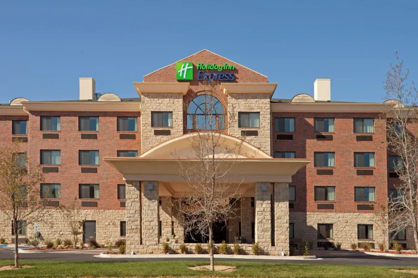 Holiday Inn Express & Suites Lubbock West by IHG - Image 1