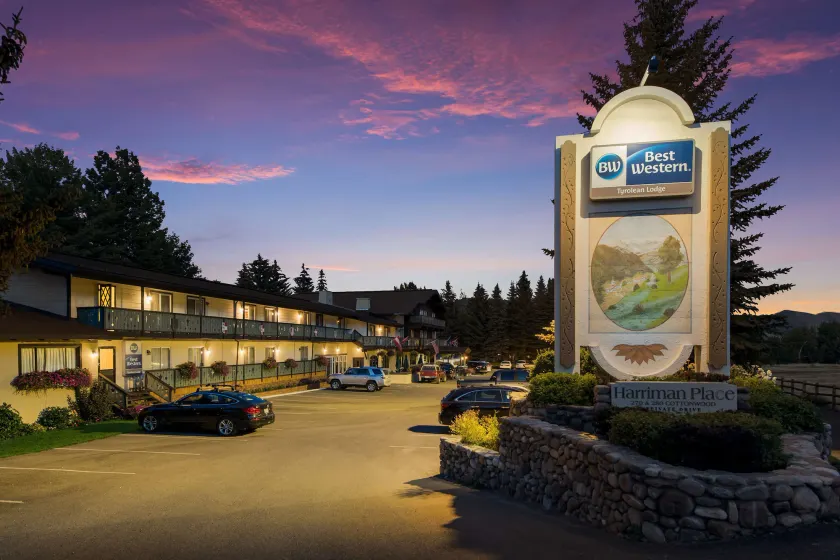 Best Western Tyrolean Lodge - Image 1