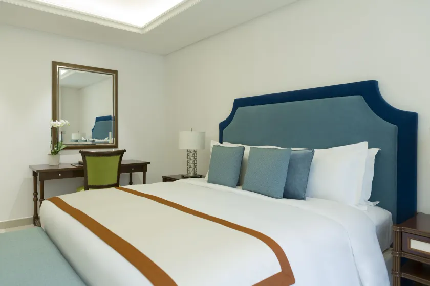 Al Najada Doha Hotel Apartments by Oaks - Image 1