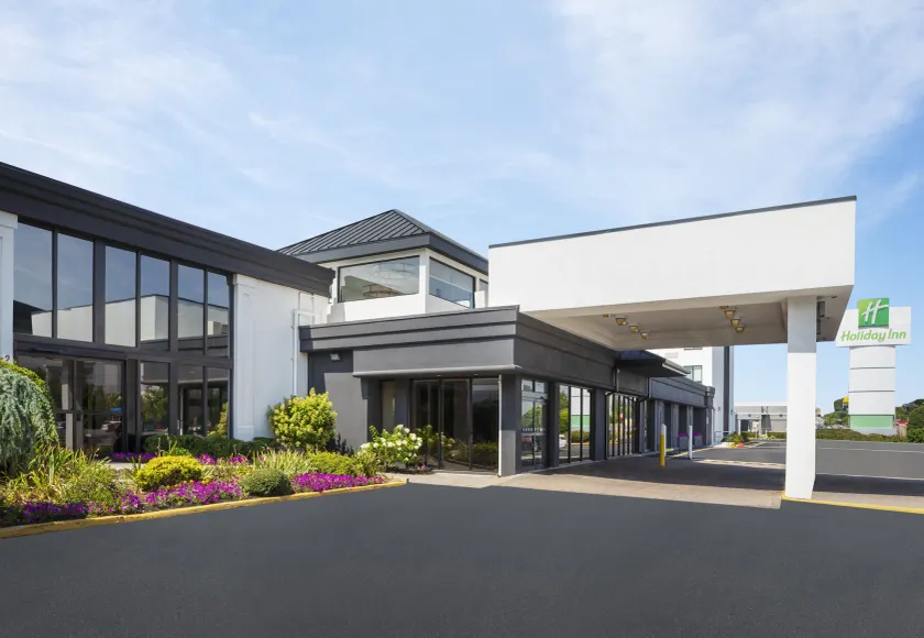 Holiday Inn Hasbrouck Heights-Meadowlands by IHG - Image 1