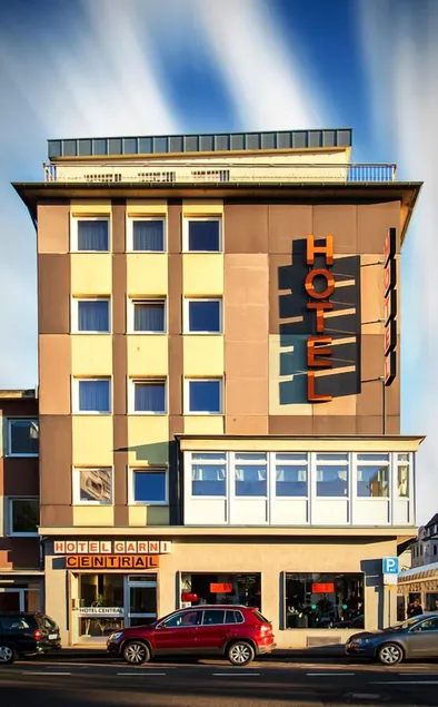Hotel Central Wesseling - Image 1