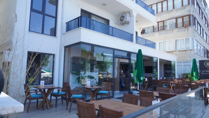 The Lavington Hotel - Image 1