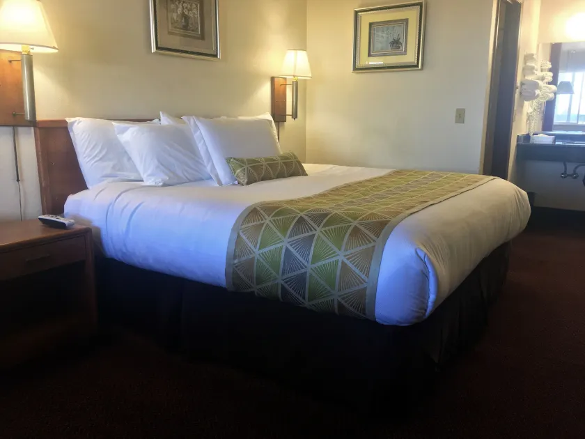 Westward Inn - Image 1