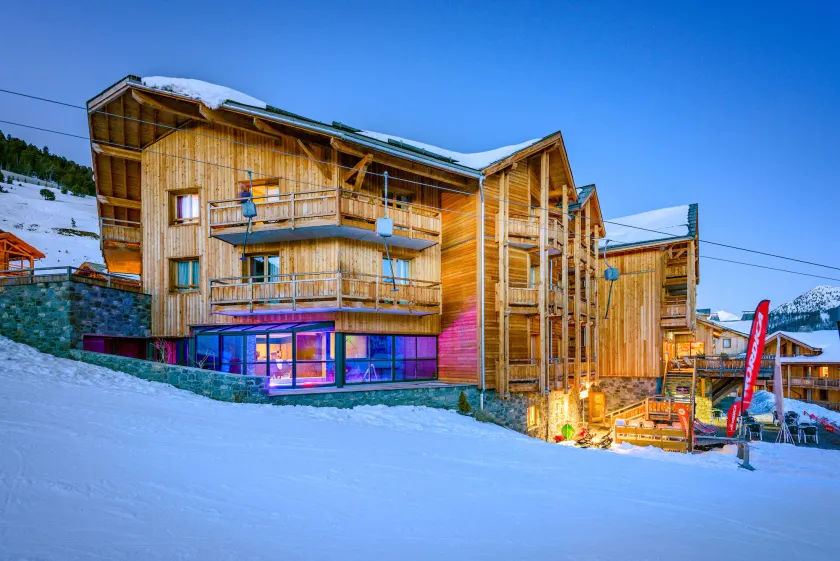 Anova Hotel & Spa - Image 1