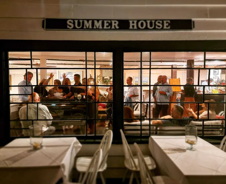 Summer House Hotel - Image 1