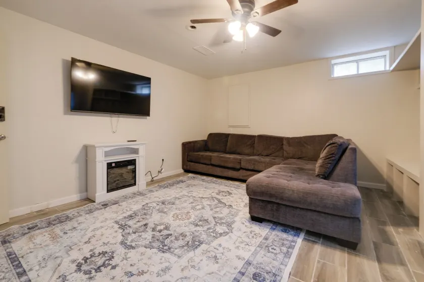 2 Mi to Umd: Apt w/ Free Parking in Silver Spring! - Image 1