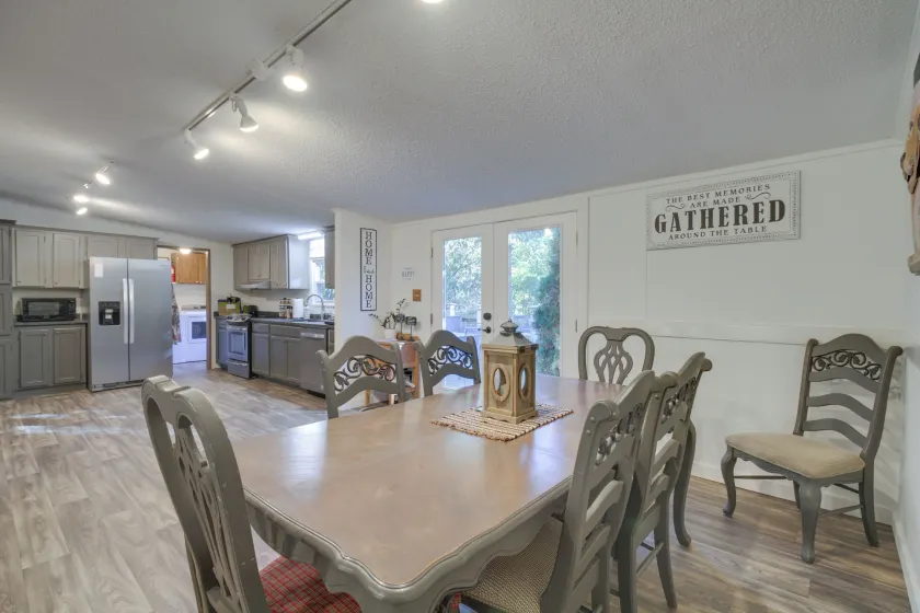 Spacious Home: 10 Miles to Wintergreen Resort! - Image 1