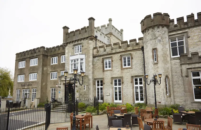 Ryde Castle by Greene King Inns - Image 1