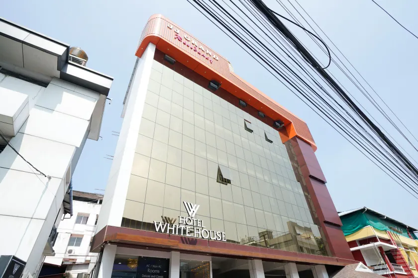 Hotel Signature Cochin - Image 1