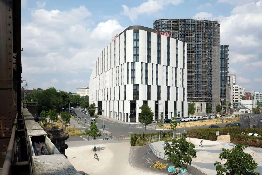 Scandic Frankfurt Hafenpark - Image 1