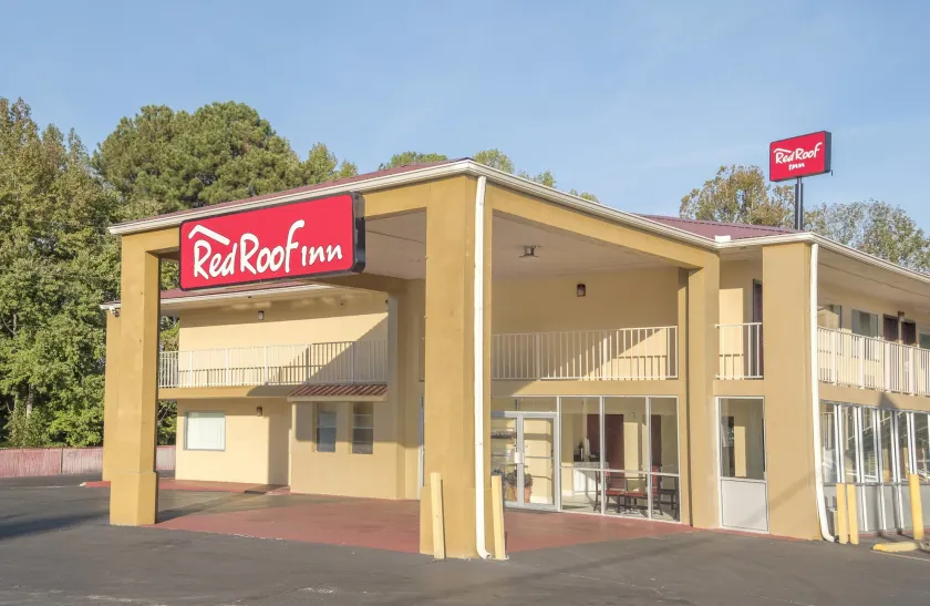 Red Roof Inn Acworth - Emerson - LakePoint South - Image 1