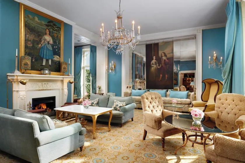 Summer Lodge Country House Hotel - Sittområde i lobbyn