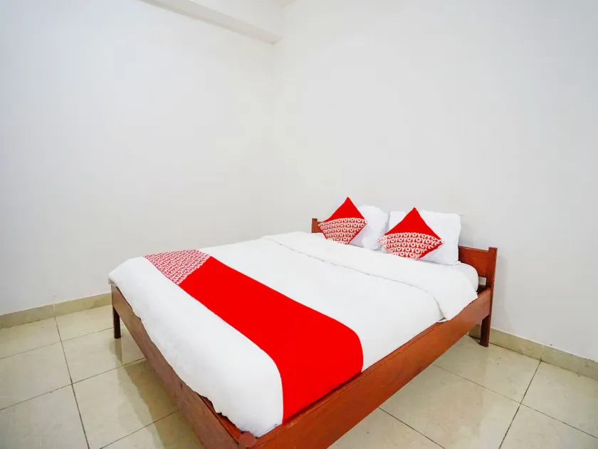 OYO Life 2820 Hotel Perdana Syariah - Image 1