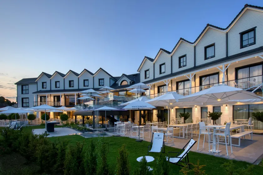 Best Western Plus Le Fairway Hotel & Spa Golf d'Arras - Image 1