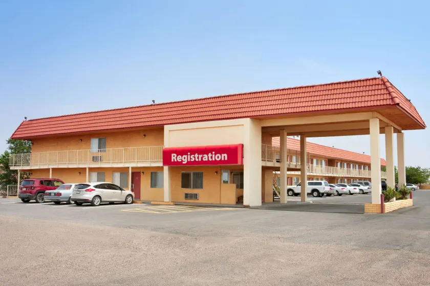 Travelodge by Wyndham Winslow - Image 1