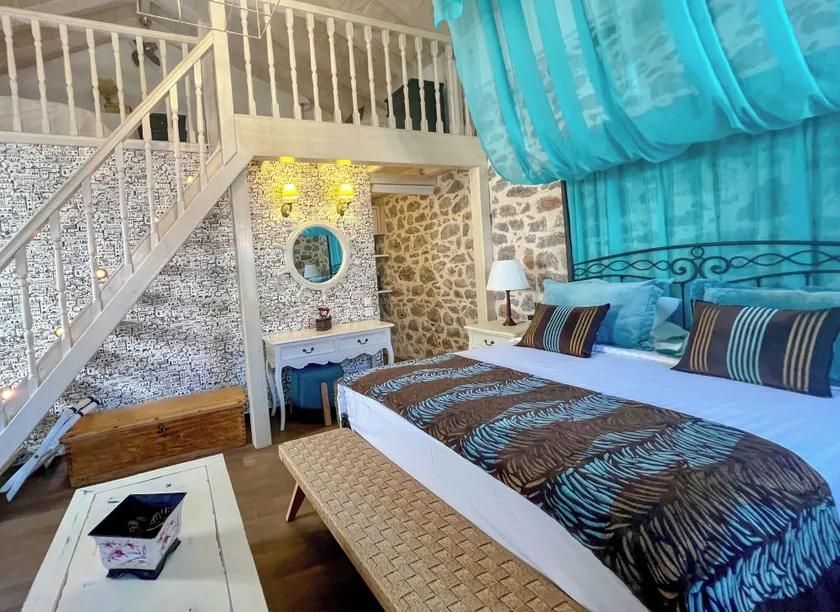 PortaDelMare deluxe suites - Image 1