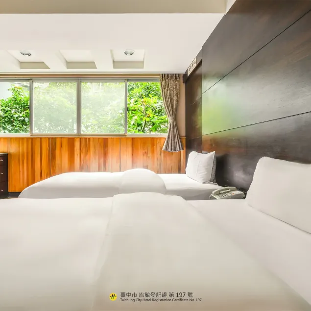 CHECK inn Express Taichung Fengchia - Image 1