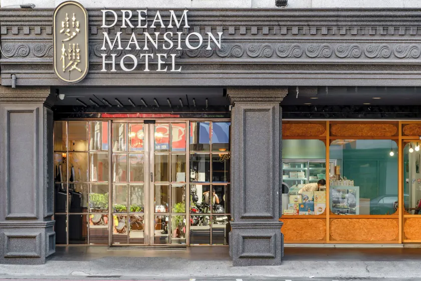 Dream Mansion Hotel - Image 1