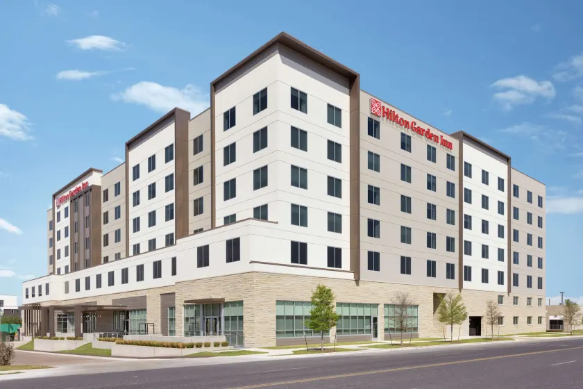 Hilton Garden Inn Austin North - Near the Domain - Image 1