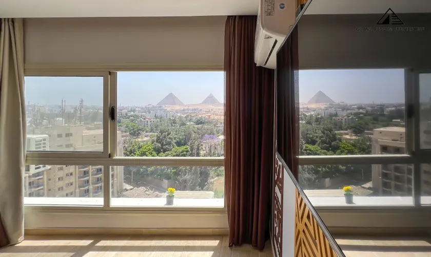 Grand Museum Guest House pyramids view - Image 1