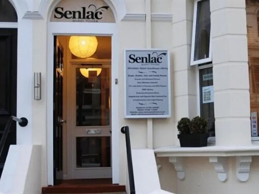 Senlac Guesthouse - Image 1