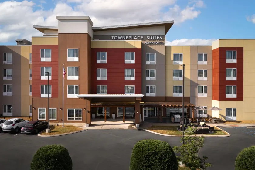 TownePlace Suites by Marriott Cleveland - Image 1
