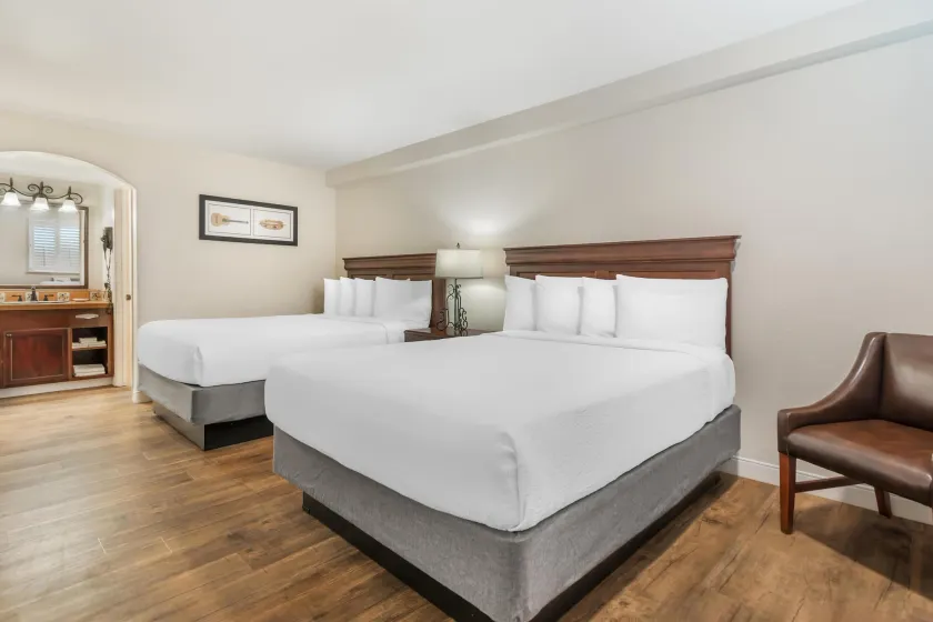 Best Western Rose Garden Inn - Image 1
