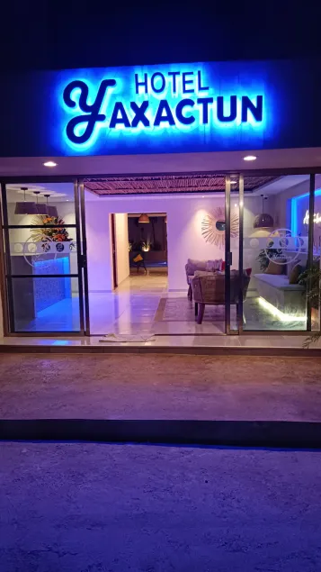 Hotel Yaxactun - Image 1