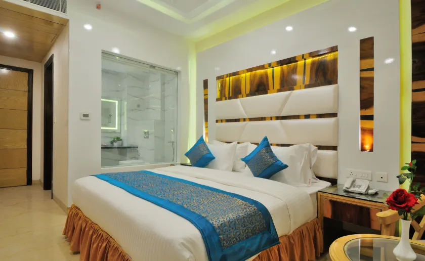 The Gold Regency - 02 Mins from New Delhi Railway Station - Image 1