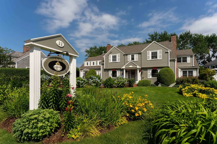 Old Harbor Inn - Image 1