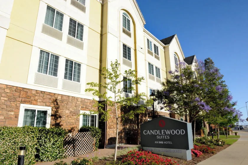 Candlewood Suites Santa Maria by IHG - Image 1