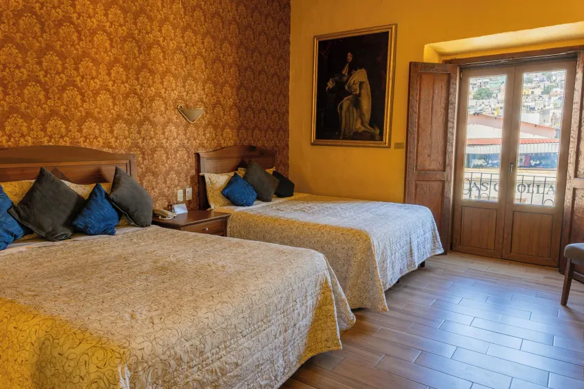 Hotel Casa Santa Lucia - Image 1