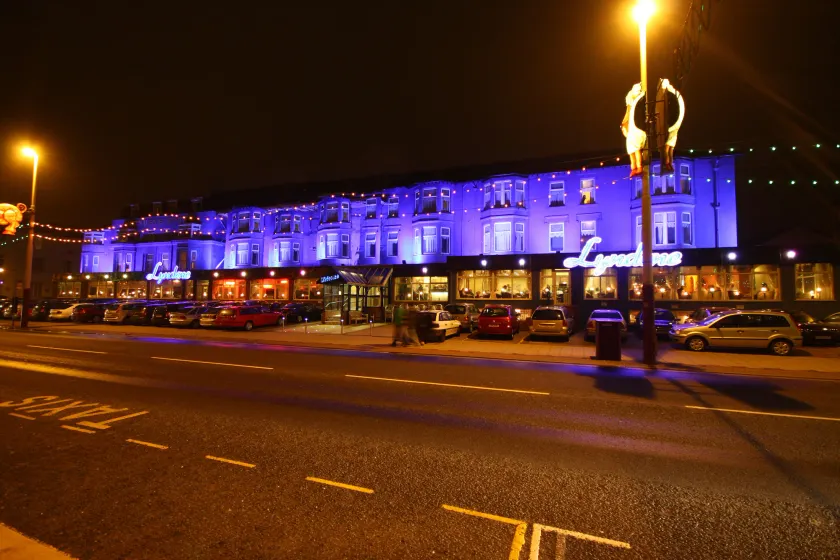 Lyndene Hotel - Image 1