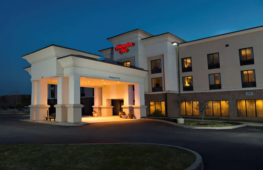 Hampton Inn Bennington - Image 1