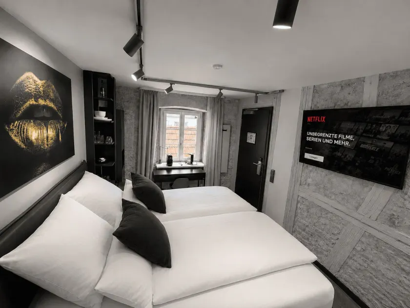 NOX HOTEL - Zimmer 4 Essence - Digital-Check-In - No Reception - nahe Bretten & Karlsruhe - Image 1
