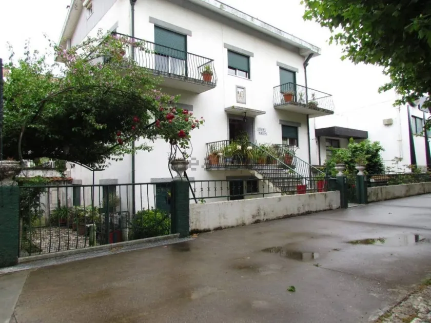 House Mariona - Image 1