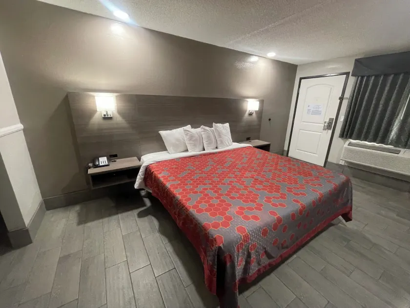SimpleStay Suites - Downtown San Bernardino - Image 1