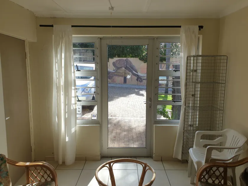 Amakaya Backpackers Travellers Accommodation - Image 1