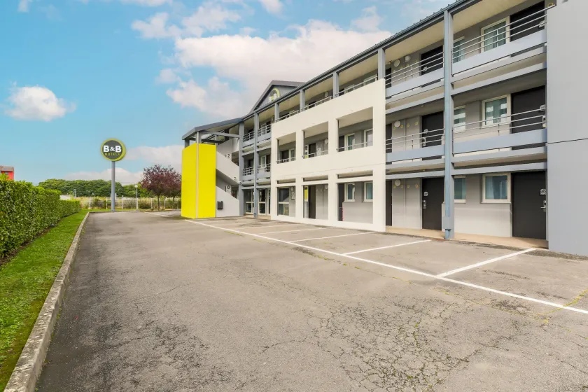 B&B HOTEL Metz Augny - Image 1