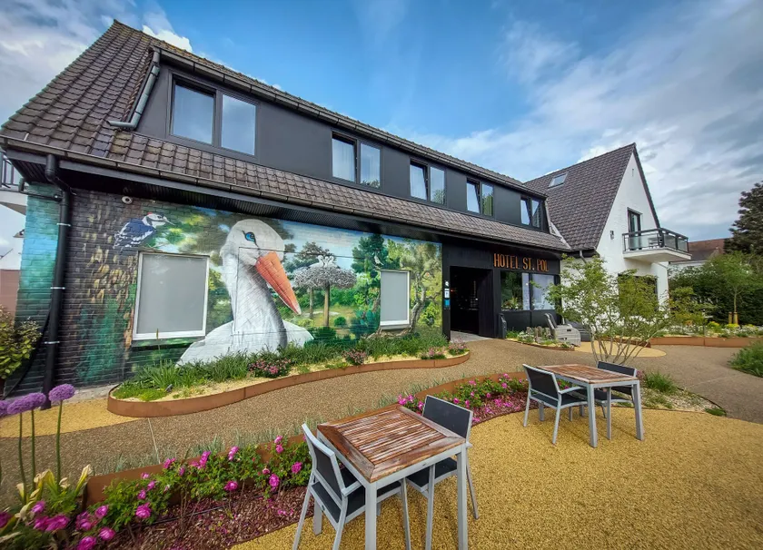 Hotel Auberge St. Pol - Image 1