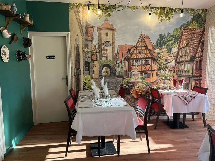 Hôtel Le Pommeil - Image 1