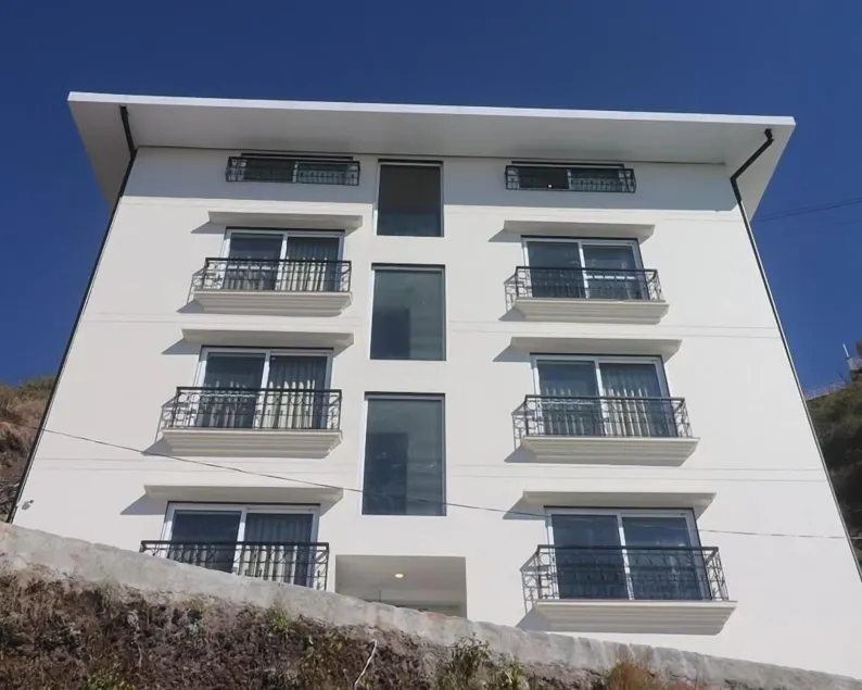 Hotel Mussoorie Heights - Image 1