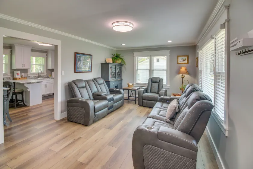 Near Dale Hollow Lake! Updated 'Cozy Corner' Home - Image 1
